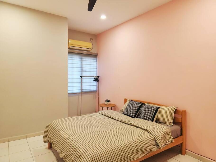 Rumah percutian 5min To Town Garden East Tambun 4br 16 Pax *