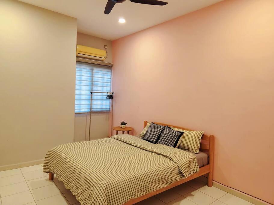 Rumah percutian 5min To Town Garden East Tambun 4br 16 Pax