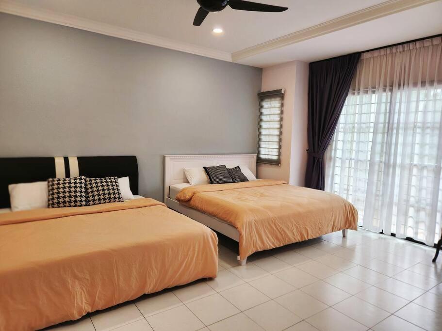 5min To Town Garden East Tambun 4br 16 Pax Rumah percutian Ipoh